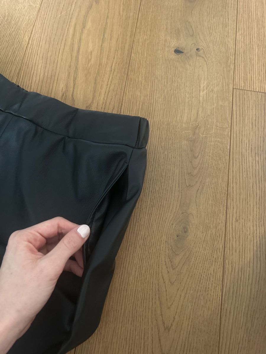 Vero Moda Gonne: Ledershorts Vero Moda NEU Gr.XS – Nuovo (secondo la descrizione) da Fraubrunnen venduto da alne777 3
