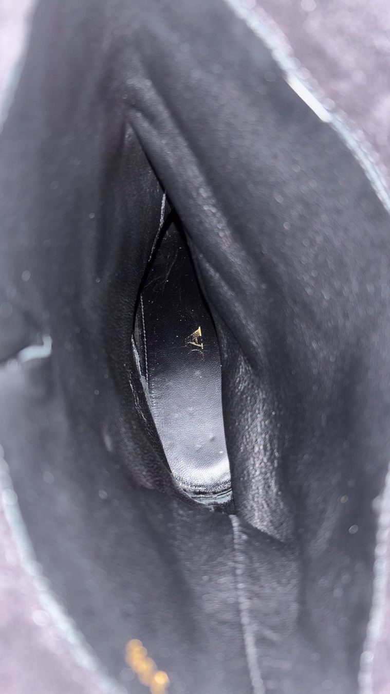 Prada Chaussures femmes: Prada samtige Stiefel Gr. 40 – D'occasion à Luzern par luzern.secondhand 6