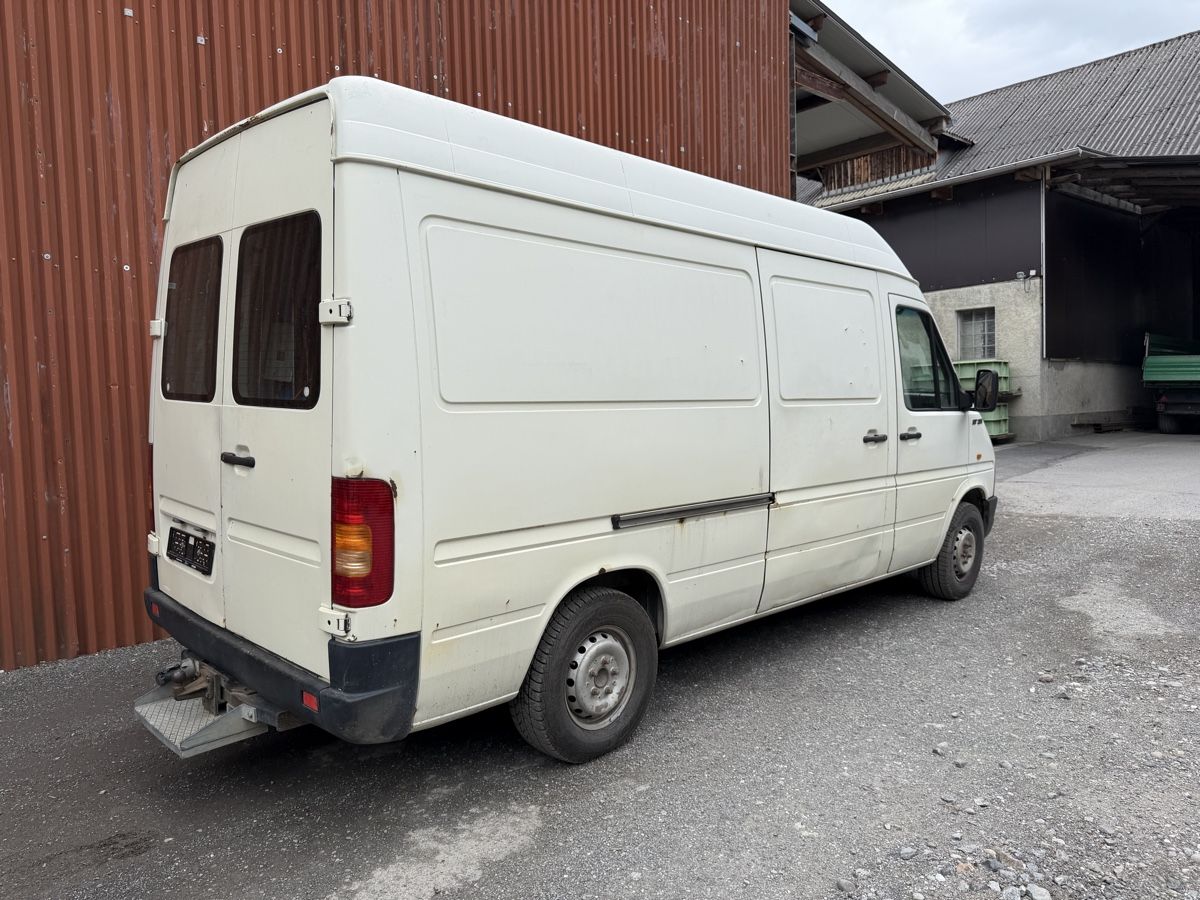 VW Veicoli commerciali: VW LT 35 TDI – Usato da Buchs SG venduto da cayenneturbo96 3