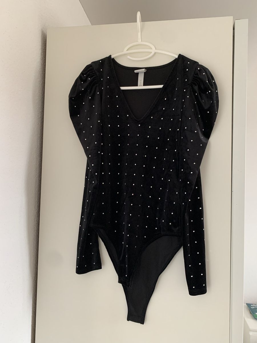 H&M Top: Body Damen XS – Usato da Urdorf venduto da lil_bw7r 1