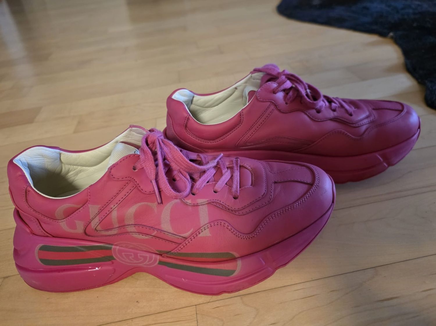 Gucci Scarpe da donna: Gucci Rhyton Pink sneakers – Nuovo e nell'imballaggio originale da Zürich venduto da maxsalezzen 2