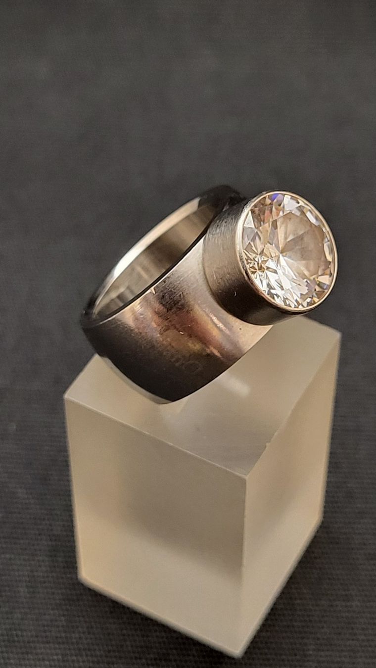 Bagues: Edelstahl-Ring "MelanO Magnetic" – D'occasion à Basel par spinne02 1
