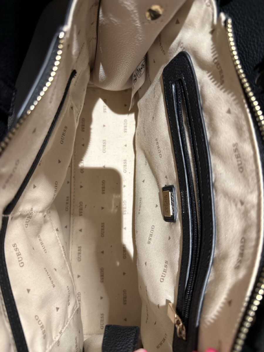 Guess Taschen für Damen: Guess Handtasche, Top Zustand, Herbst-Look! – Neu (gemäss Beschreibung) aus Neukirch-Egnach von Carmen1998 5