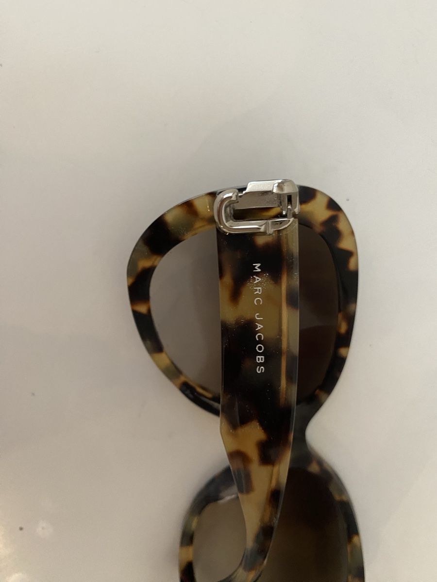 Marc Jacobs Brillen & Gläser: Sonnenbrille Marc Jacobs – Neu (gemäss Beschreibung) aus Zürich von lib_s9yb 1