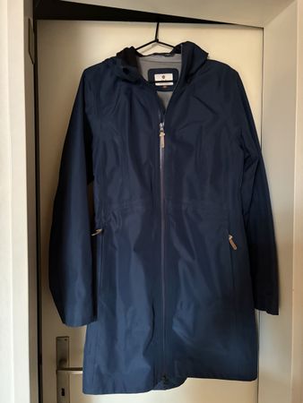 46N Regenmantel, Gr. 40, Top Zustand - ideal für den Frühlin