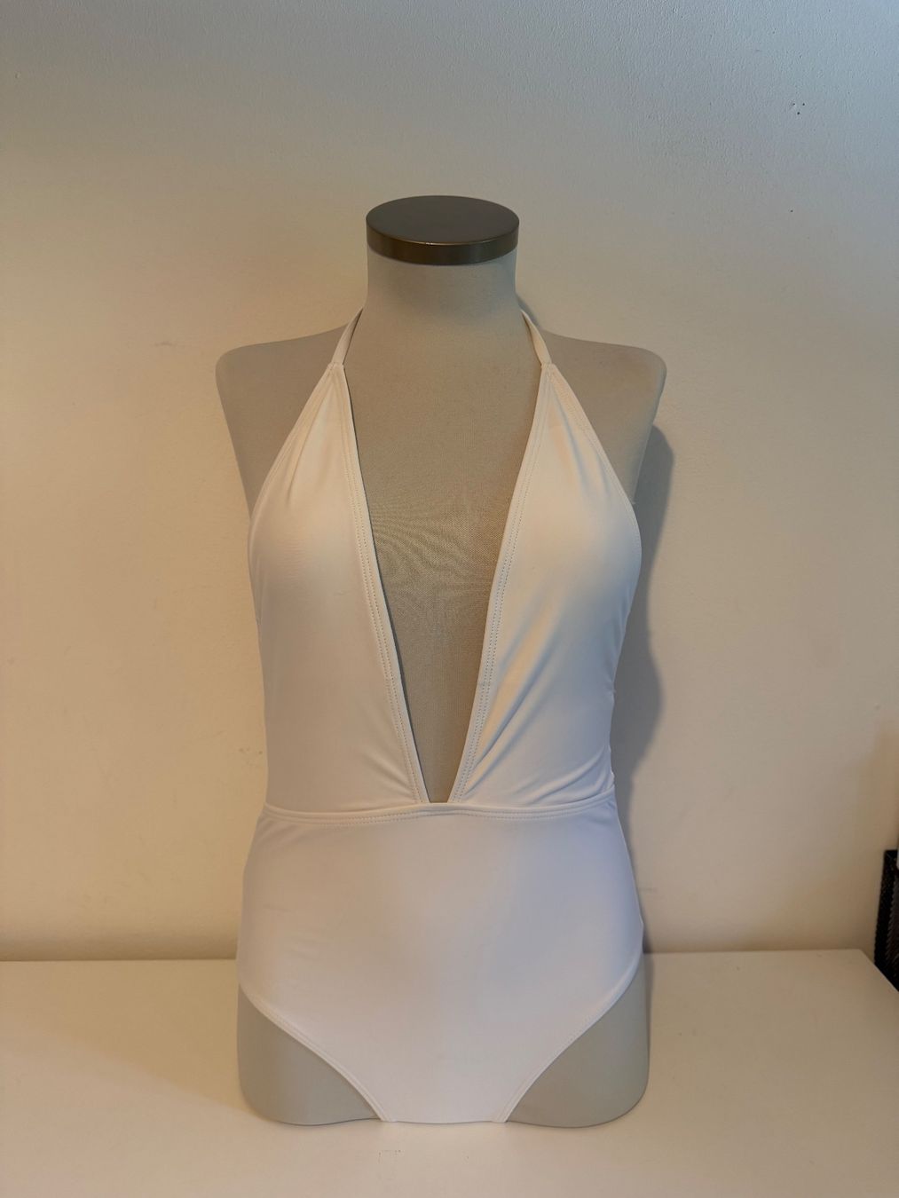 Badekleider & Bikinis: MAILLOT DE BAIN UNE PIECE – Gebraucht aus Cheseaux-Noréaz von ath_cq52