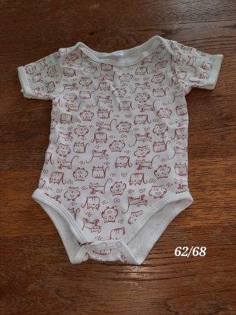 Baby Body Gr. 62/68 mit Katzenmuster