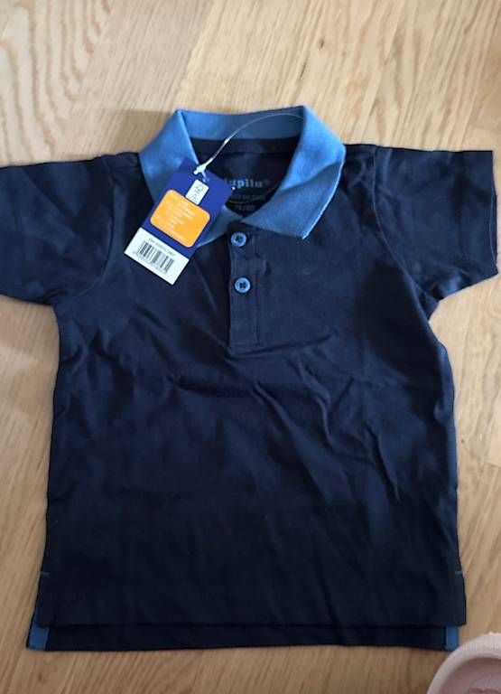 Hemden, T-Shirts & Polos: T-Shirt  – Neu und originalverpackt aus Hinwil von Ma_ma_1921