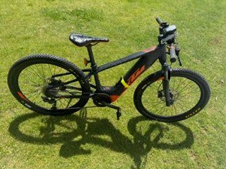 KTM Velos: Vélo électrique junio 152 -  KTM Macina 2022 – Gebraucht aus Salgesch von Flolo80