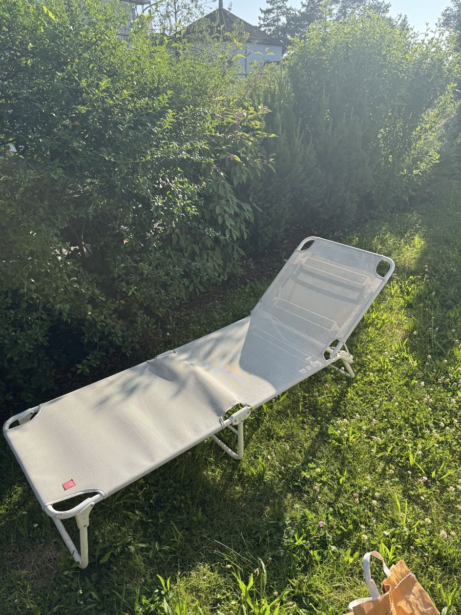 Used Folding Sun Lounger (D'occasion) à Zürich pour CHF 13