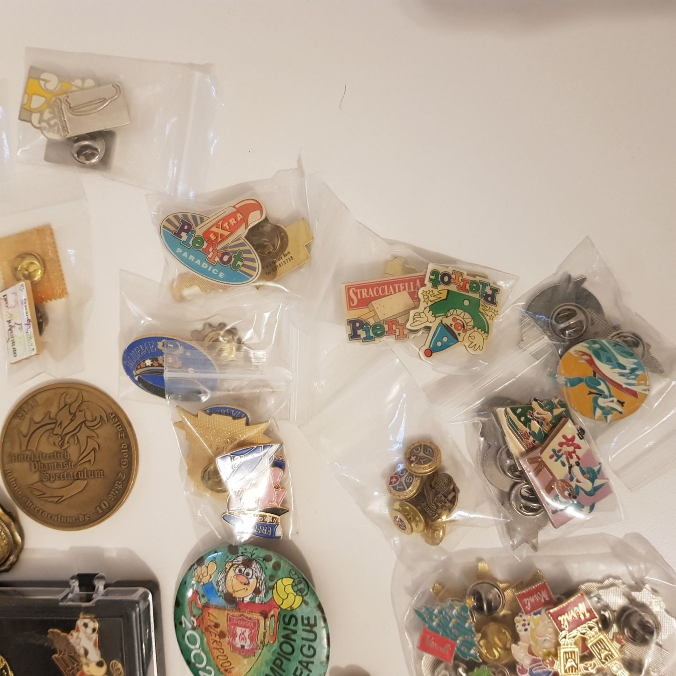 Plaketten & Abzeichen: Konvolut Anstecker Pins – Gebraucht aus Münchenstein von 2DGames 5