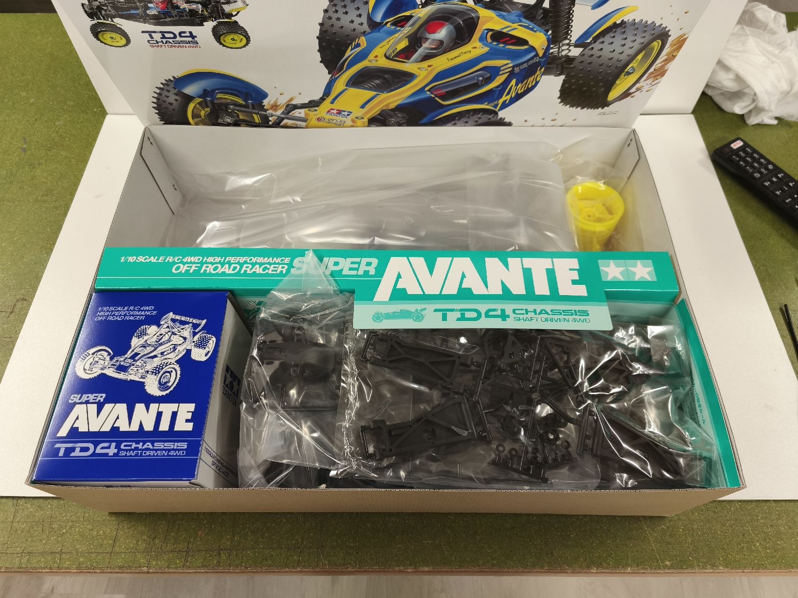 Tamiya Modellismo RC: Tamiya Super Avante NEU ab 1.- – Nuovo e nell'imballaggio originale da Glattfelden venduto da Optimus-Prime 2
