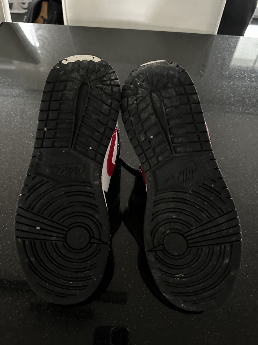 Scarpe per ragazzi: Nike Jordan rot/schwarz Gr. 36.5 – Usato da Kreuzlingen venduto da LOL101 3