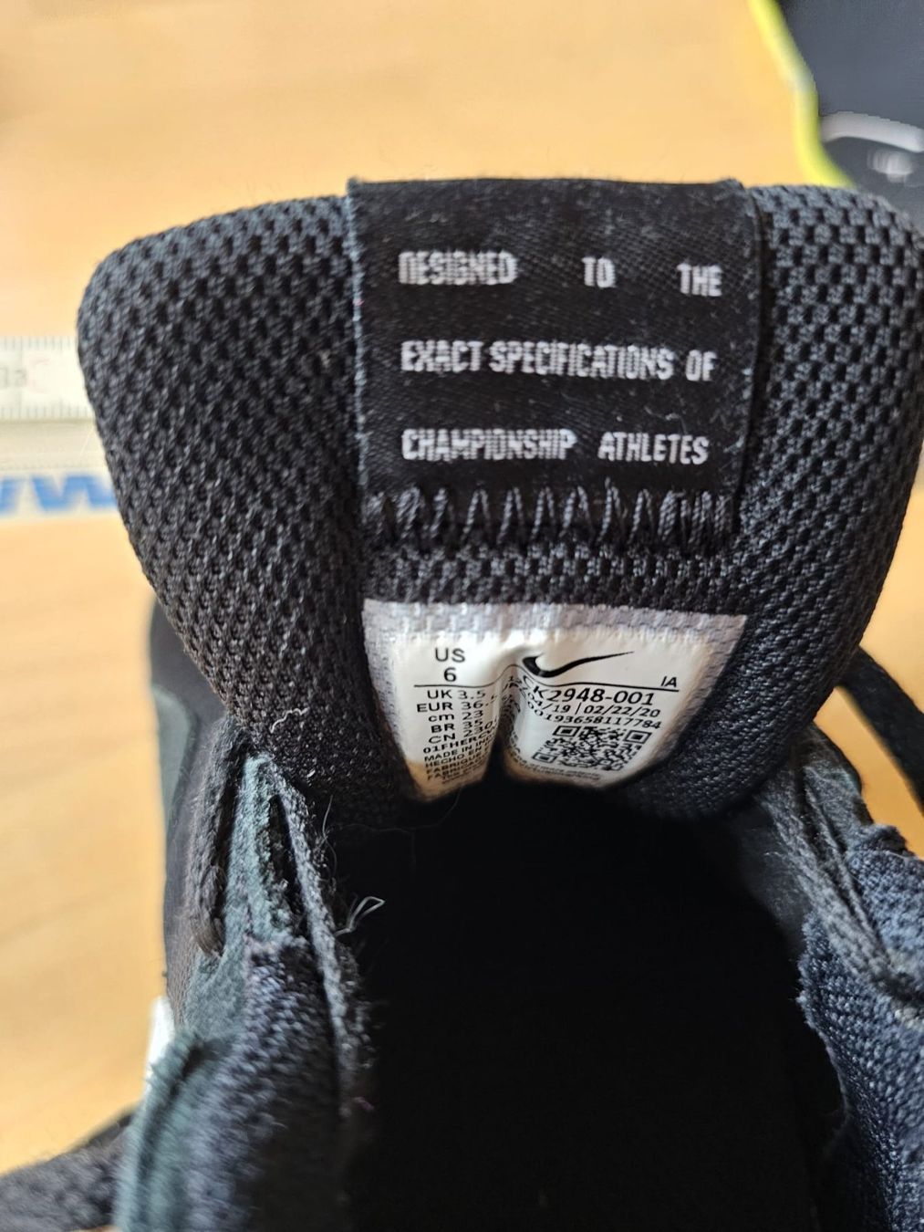 Nike Scarpe per ragazze: Nike Turnschuh Grösse 36.5 – Usato da Lungern venduto da Bohnenkraut69 4
