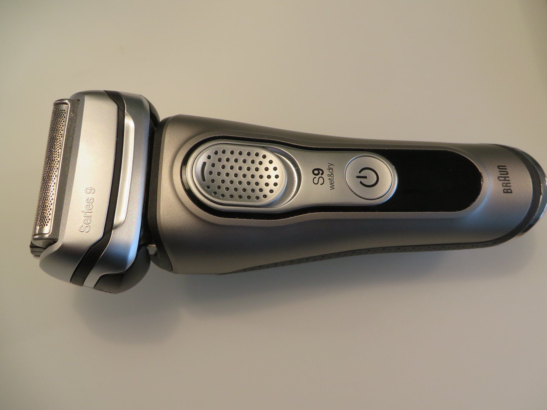 Braun Rasoi & Lamette da barba: Rasierapparat – Nuovo (secondo la descrizione) da Stäfa venduto da cam_rq79