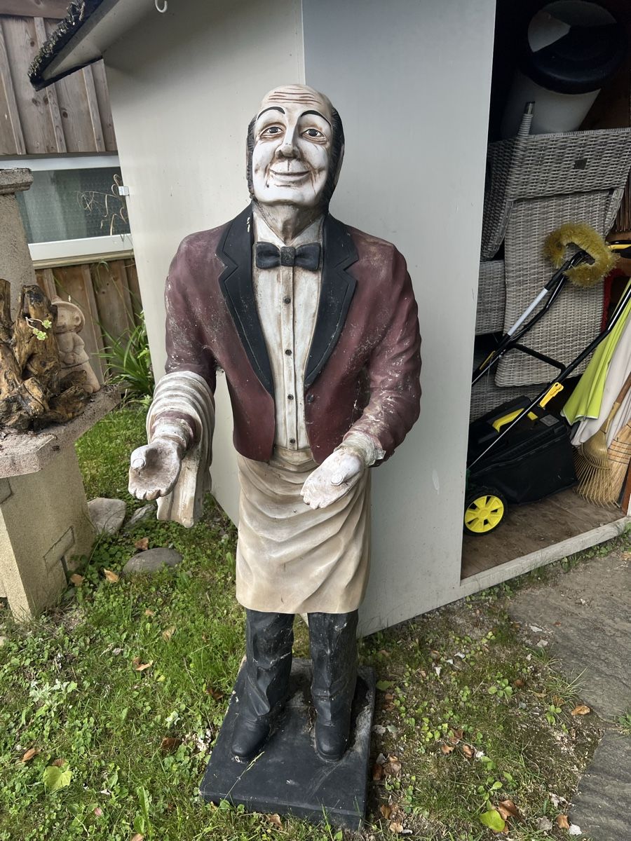 Statuette: Statue aus Kunststoff – Usato da Appenzell venduto da jul_gxy5 1