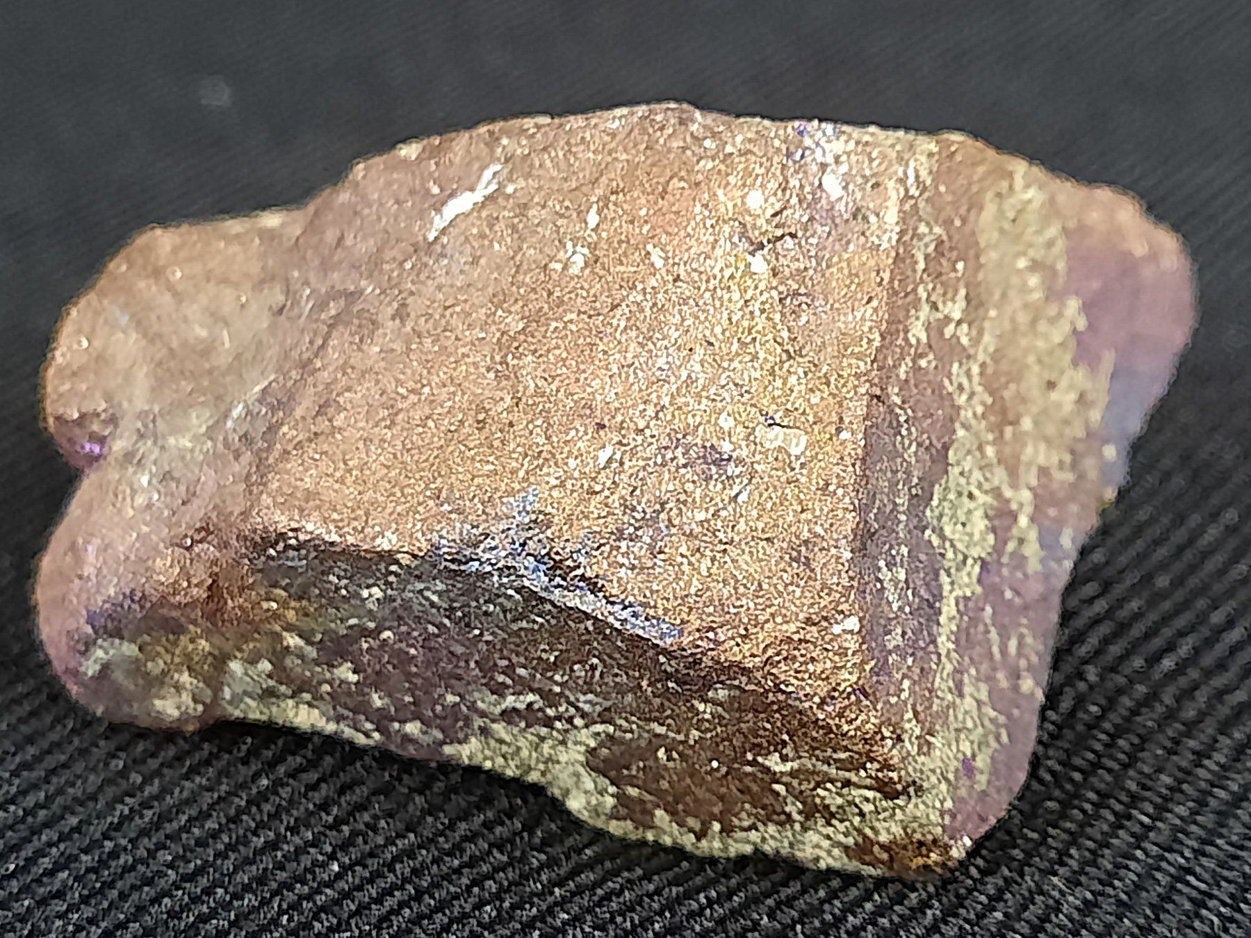 Minerali & Pietre curative: Almandin, Chalkopyrit und Fluorit-Kristall – Usato da Beinwil am See venduto da Restwert_Beinwil 6