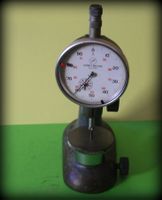 Messuhr mit Ständer Messweg 10 mm