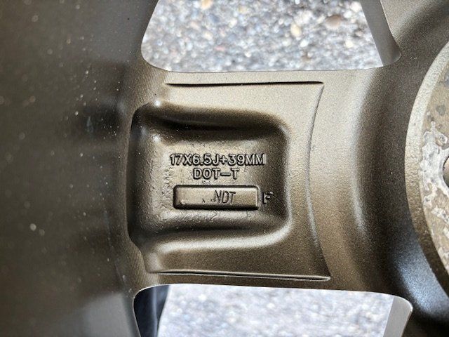 Jeep Pneumatici & Ruote complete: Aluräder Jeep Compass – Usato da Wittenbach venduto da 19DN73 6
