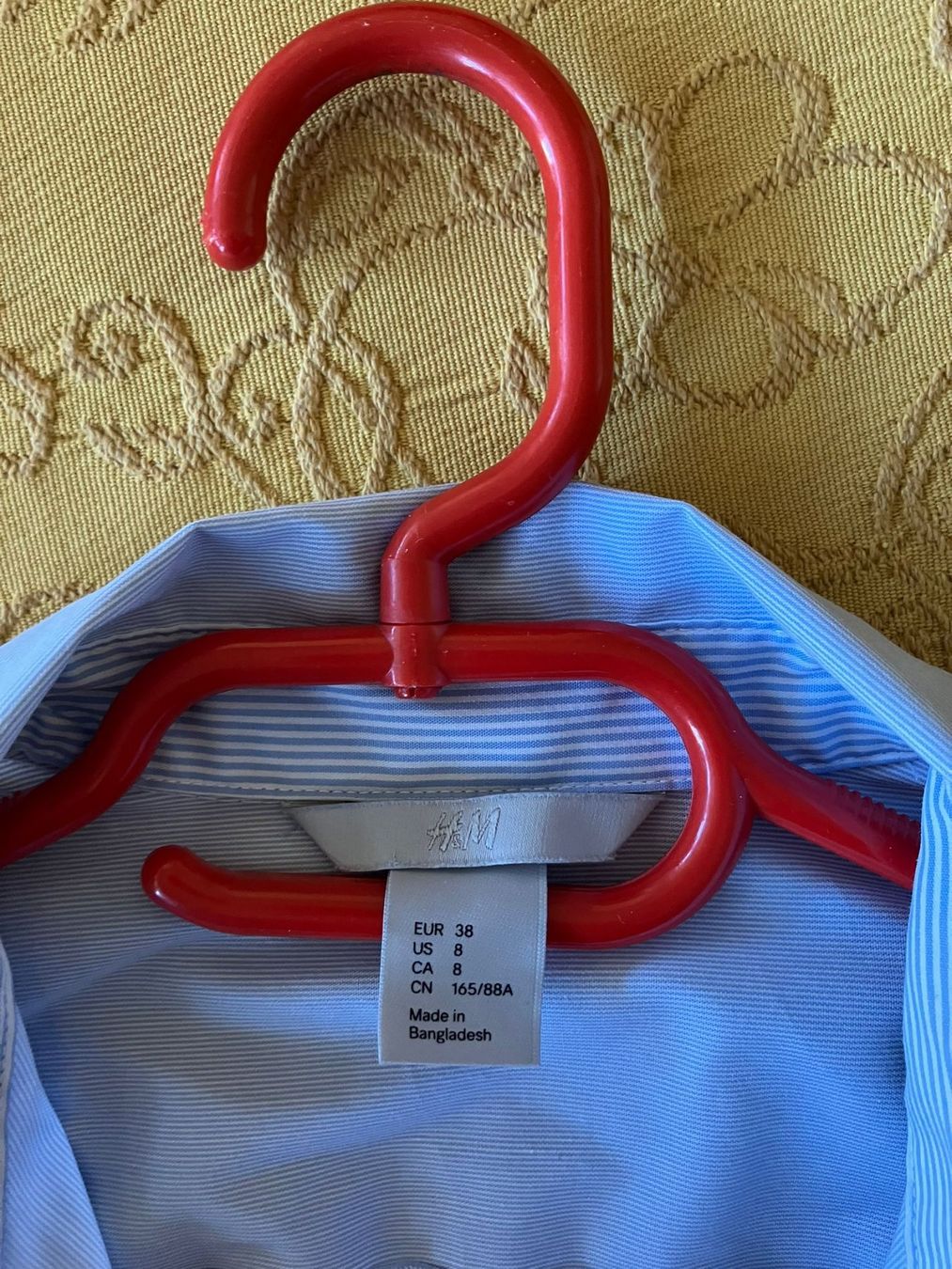 H&M Blusen: Camicetta azzurra H&M tg.38 misto cotone – Gebraucht aus Melano von H-Sara 1