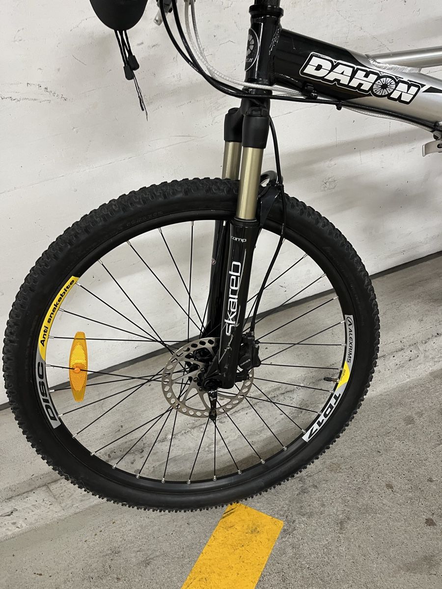 Dahon Biciclette: Dahon Klappvelo mit grossen Rädern – Usato da Zürich venduto da divertimento4 4