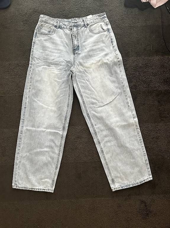 Jeans: Baggy jeans – Gebraucht aus Massagno von fed_f6c2 1