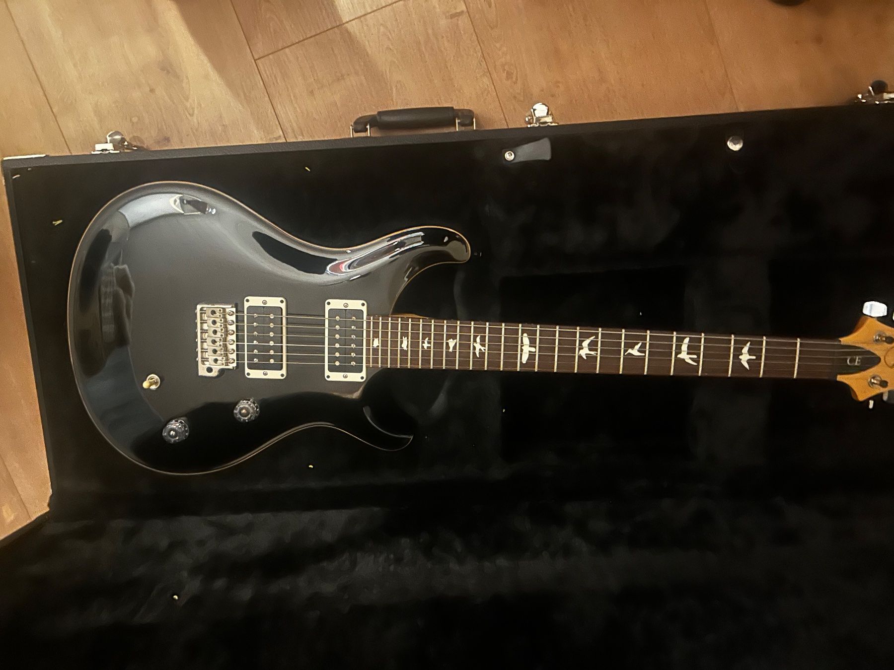 PRS Strumenti musicali: PRS CE24 (Black) – Nuovo (secondo la descrizione) da Gletterens venduto da atmusicstore
