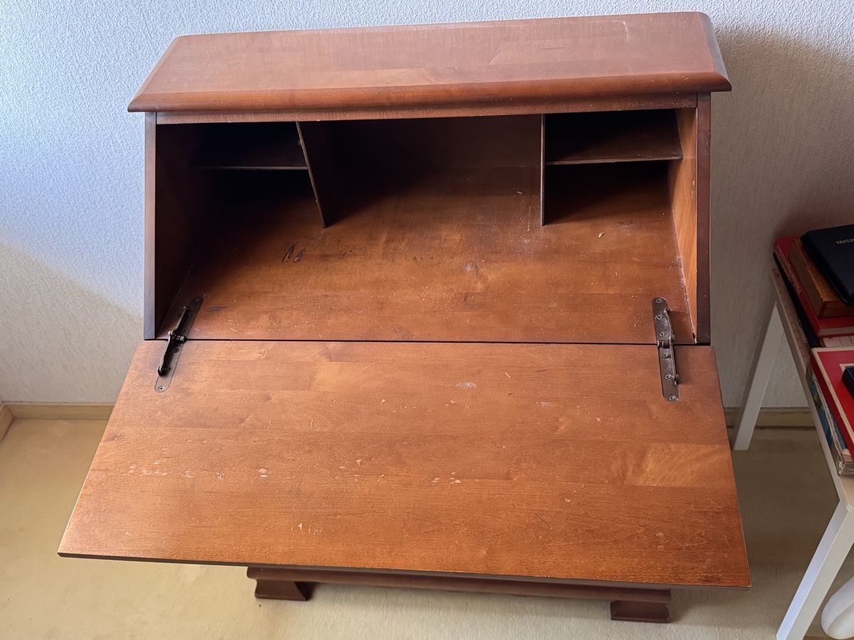 Scrivanie: Sekretär Holz / Schreibtisch – Usato da Zürich venduto da Goliat21 1