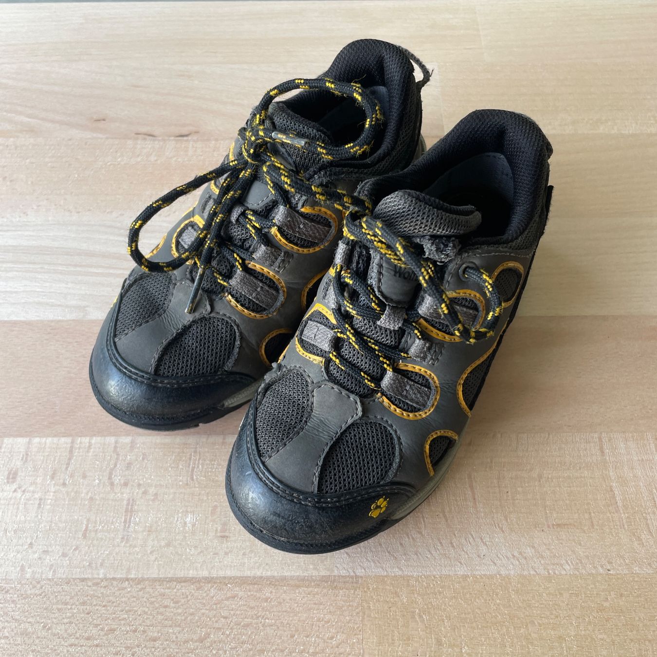 Jack Wolfskin Scarpe per ragazzi: Wanderschuhe Wolfskin 29 – Usato da Grabs venduto da MDS77