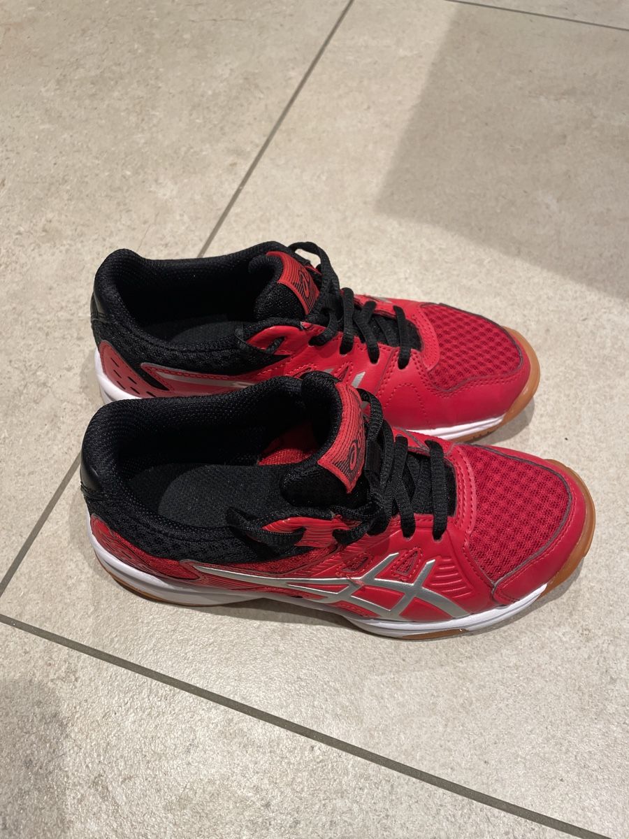 Asics Scarpe per ragazzi: Turnschuhe ASICS Gr.32.5 – Nuovo (secondo la descrizione) da Steinhausen venduto da ani_k6nx 1
