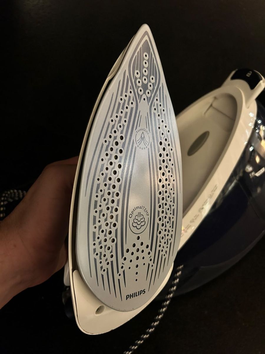 Philips Ferri da stiro: Steam iron / Dampfbügeleisen – Usato da Binz venduto da Mcbs2406 2