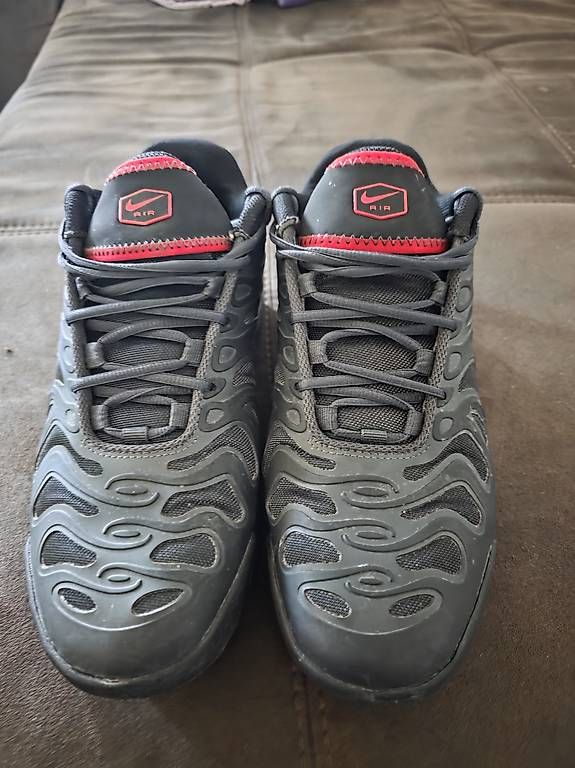 Chaussures hommes: Nike Tn AirMax plus bred – D'occasion à Bassersdorf par ros_mn7q 1