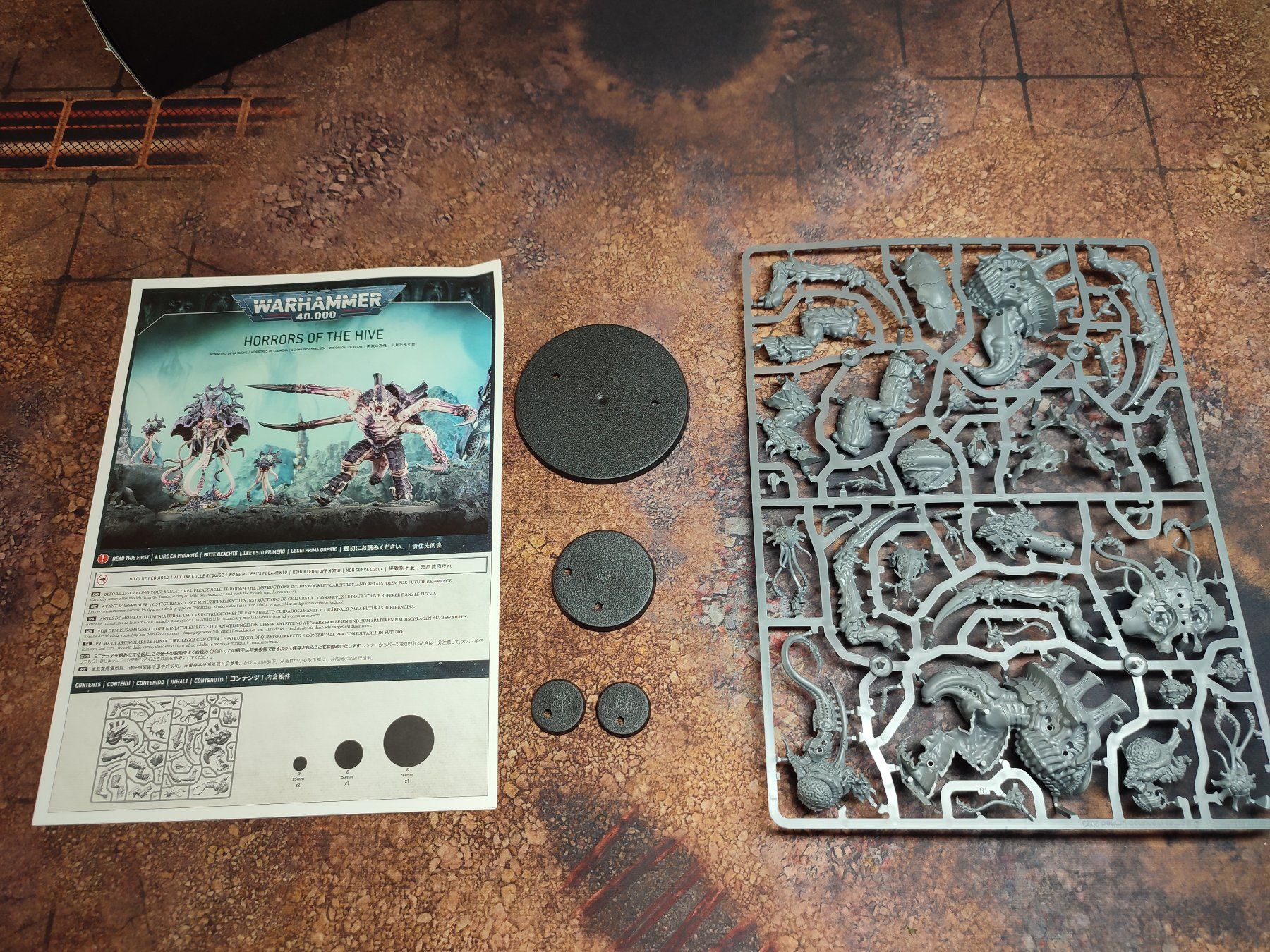 Kits de montage: Warhammer 40k Tyranid Screamer Killer & Neurotyrant – D'occasion à Bern par san_22kx 2