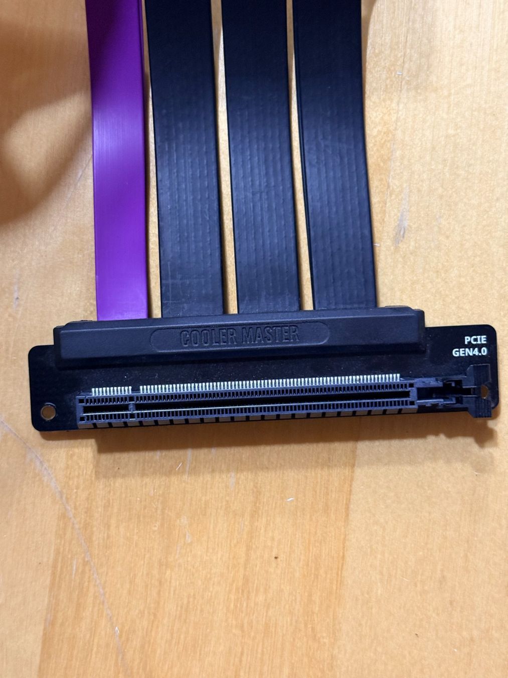 Elektronikbauteile: Cooler Master, Riser Cable PCIe 4.0 – Gebraucht aus St. Gallen von JimmyGPT 3