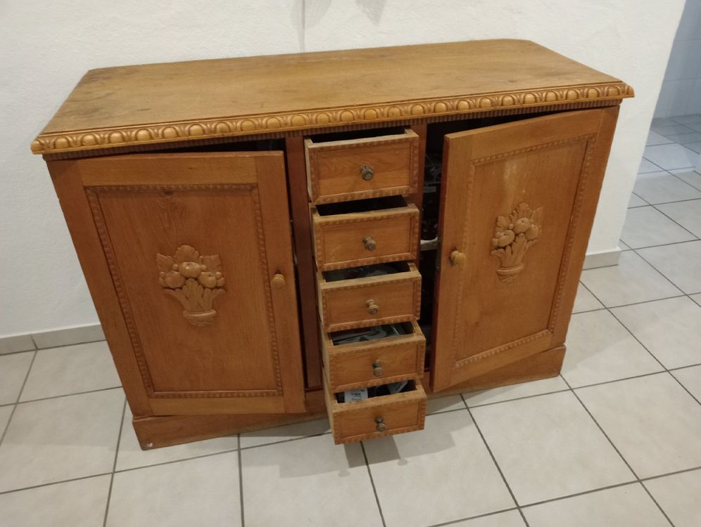 Antike Kommode / Sideboard (Gebraucht) in Rafz für CHF 200 – nur ...