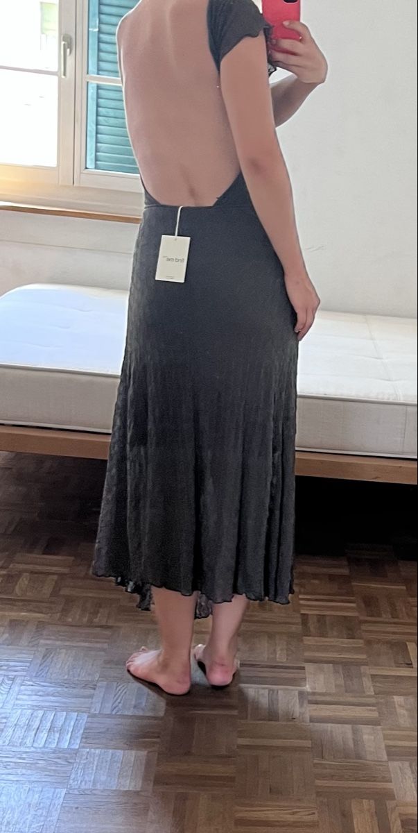 Kleider: Rückenfreies Kleid – Neu und originalverpackt aus Zürich von emz_6ltv