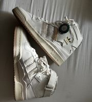 Adidas Forum 84 Hi Gr. 42 2/3 Fast wie NEU!