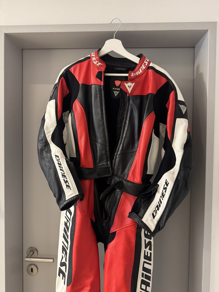 Dainese Anzüge & Kostüme: Dainese Lederkombi 2-Teiler Grösse 46 – Gebraucht aus Winterthur von Chailatte31 1