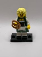 LEGO Minifigur CMF Serie 11 - Dirndl-Trägerin