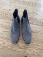 Graue Wildleder Chelsea Boots, Grösse 43, Top Zustand!