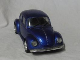 VW KÄFER  COCCINELLE KUNSTSTOFF  16,5 CM LANG  GUTER ZUSTAND