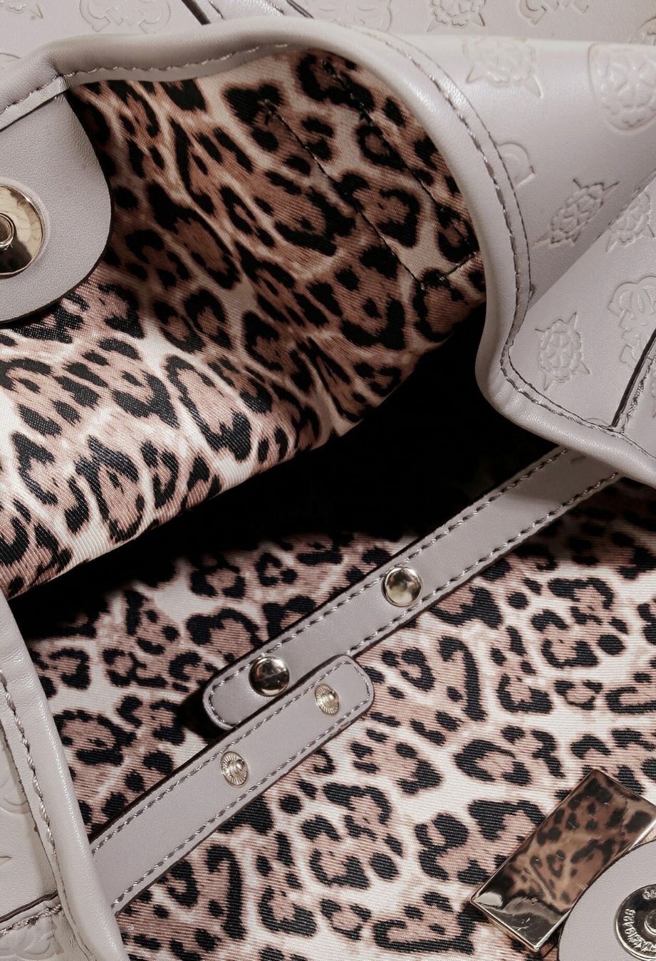 Guess Borse da donna: NEU! GUESS Tasche – Nuovo e nell'imballaggio originale da Zürich venduto da Venecia25 1
