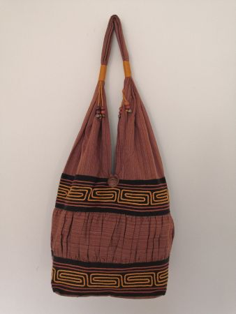 Beuteltasche aus Asien