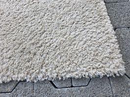 IKEA Teppich ADUM - 133 cm x 195 cm - elfenbein weiss