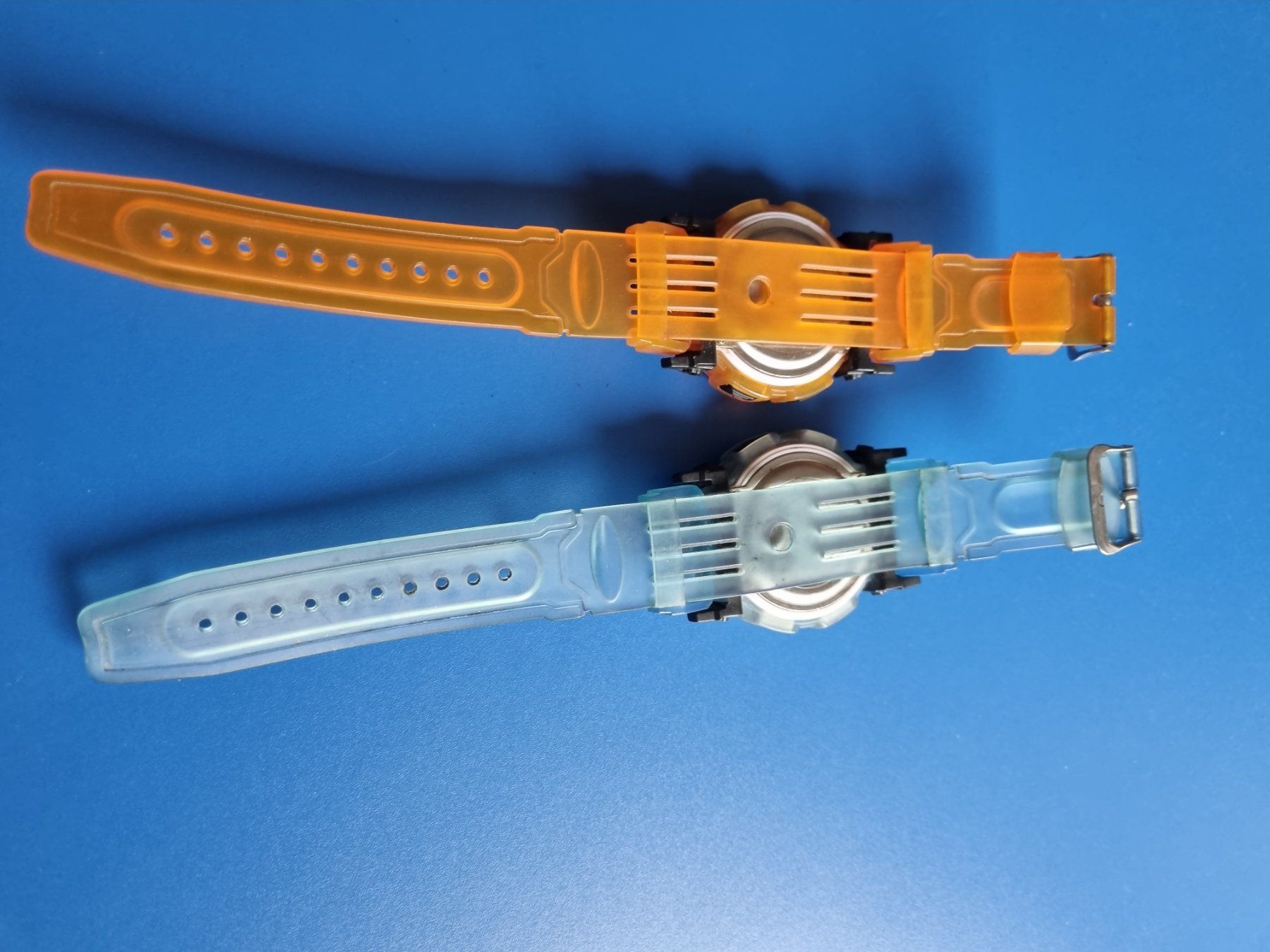 Montres: 2 GEOX UHREN – D'occasion à Schaffhausen par Leveron13 3