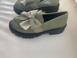 MUST HAVE - stilvolle und leichte Schuhe, lindengrün, 40
