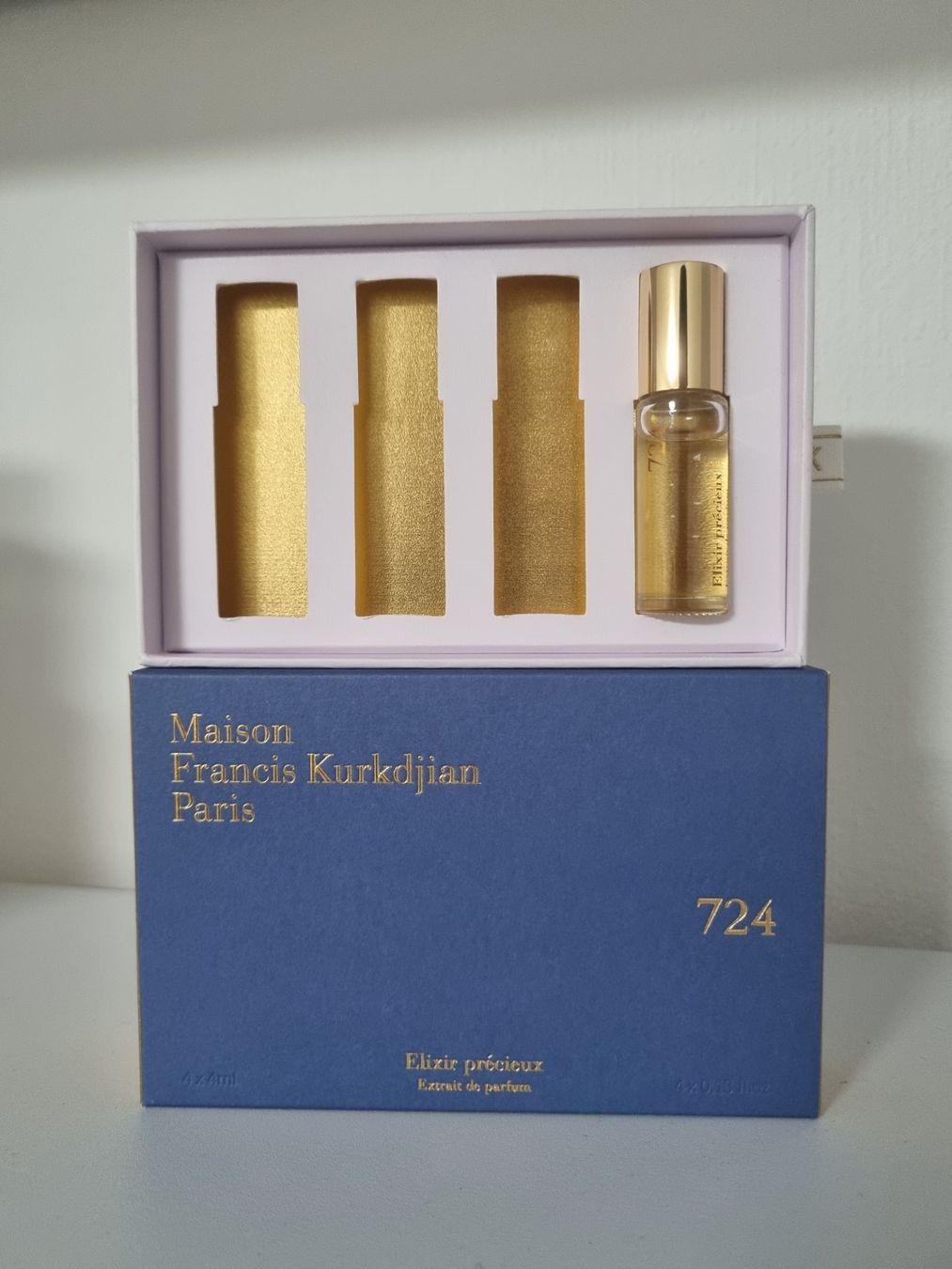 Kurkdjian Profumi & Eau de Toilette: MFK Maison Francis Kurkdjian 724, 4 ml, Elixir Roll on – Nuovo (secondo la descrizione) da Jonen venduto da Juliette_St