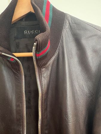 Original Gucci Lederjacke Neupreis CHF 2850.- Grösse: 44