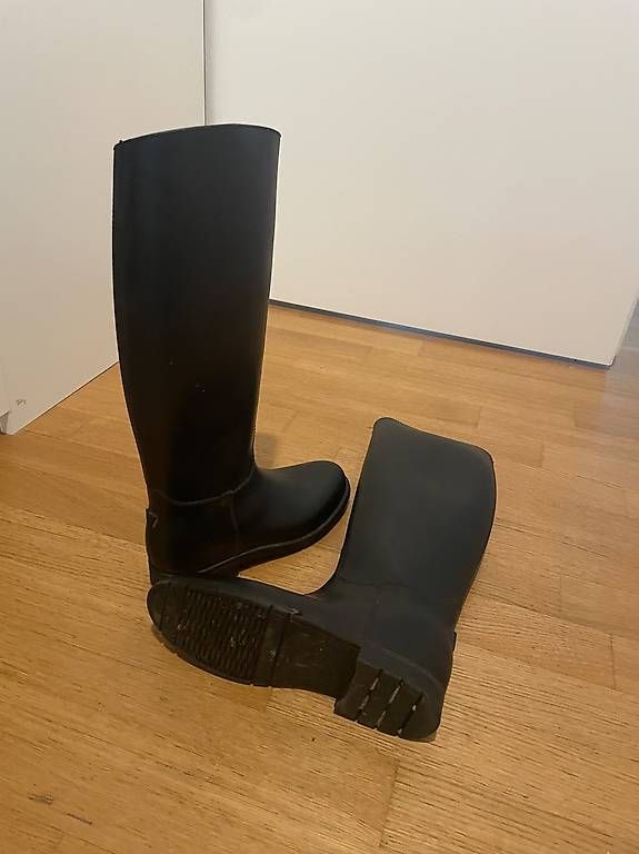 Hufschuhe: Bottes déquitation t. 40 – Gebraucht aus Neuchâtel von sar_j99n