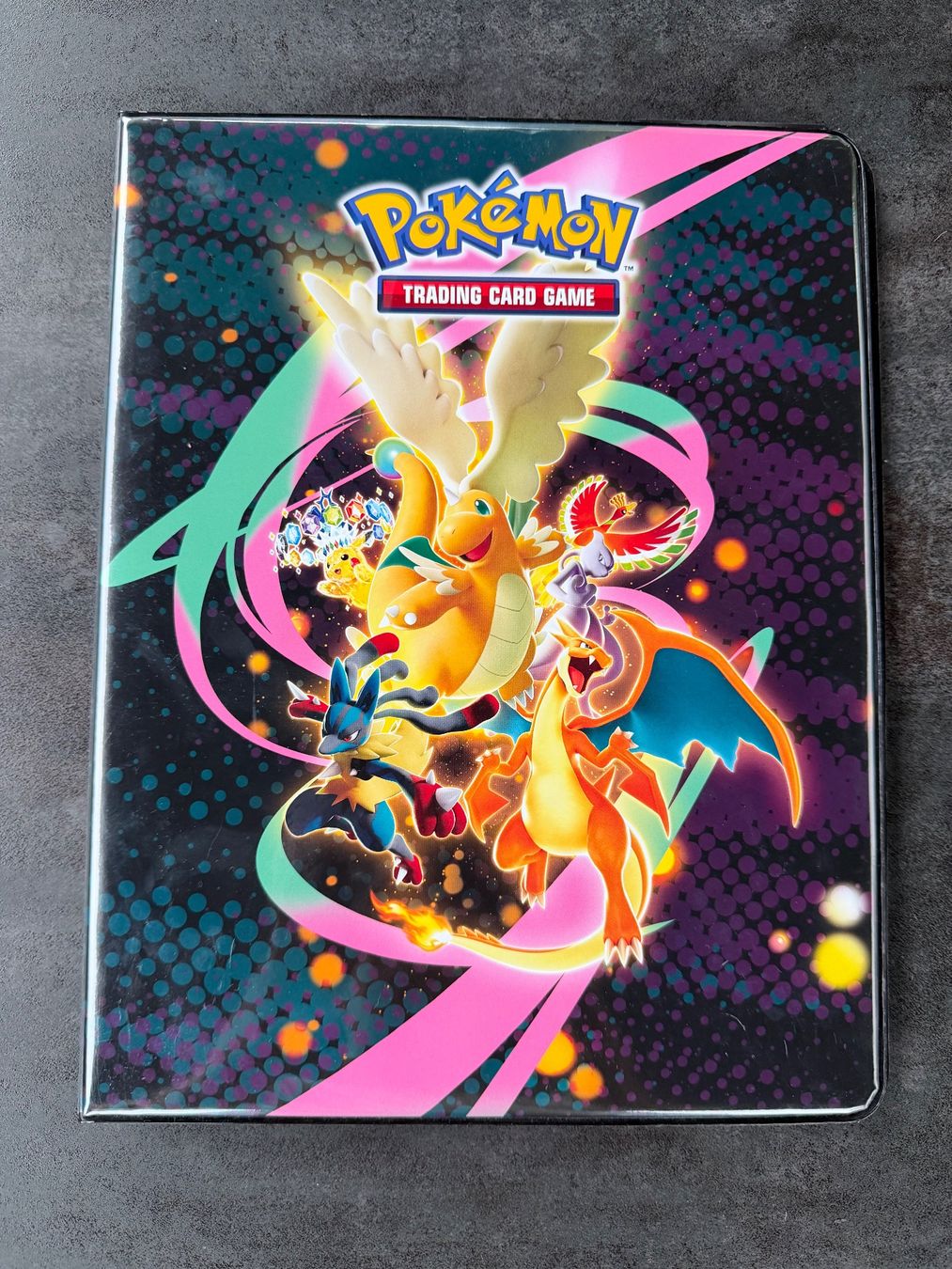 Album: Pokemomheft+ Inhalt – Usato da Hirschthal venduto da Dtrade